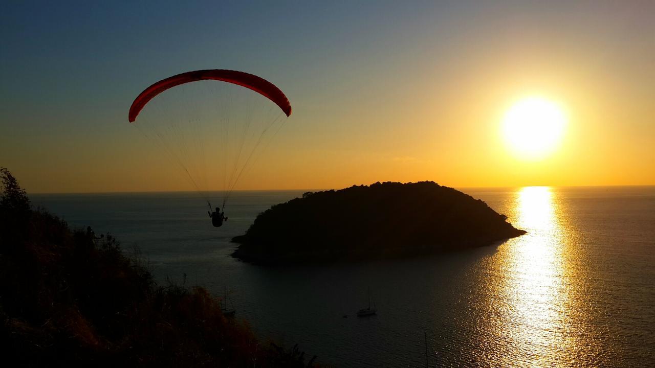 Nai Harn Baan-Bua Villas Bagian luar foto