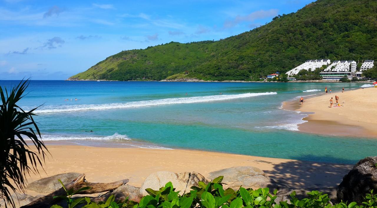 Nai Harn Baan-Bua Villas Bagian luar foto