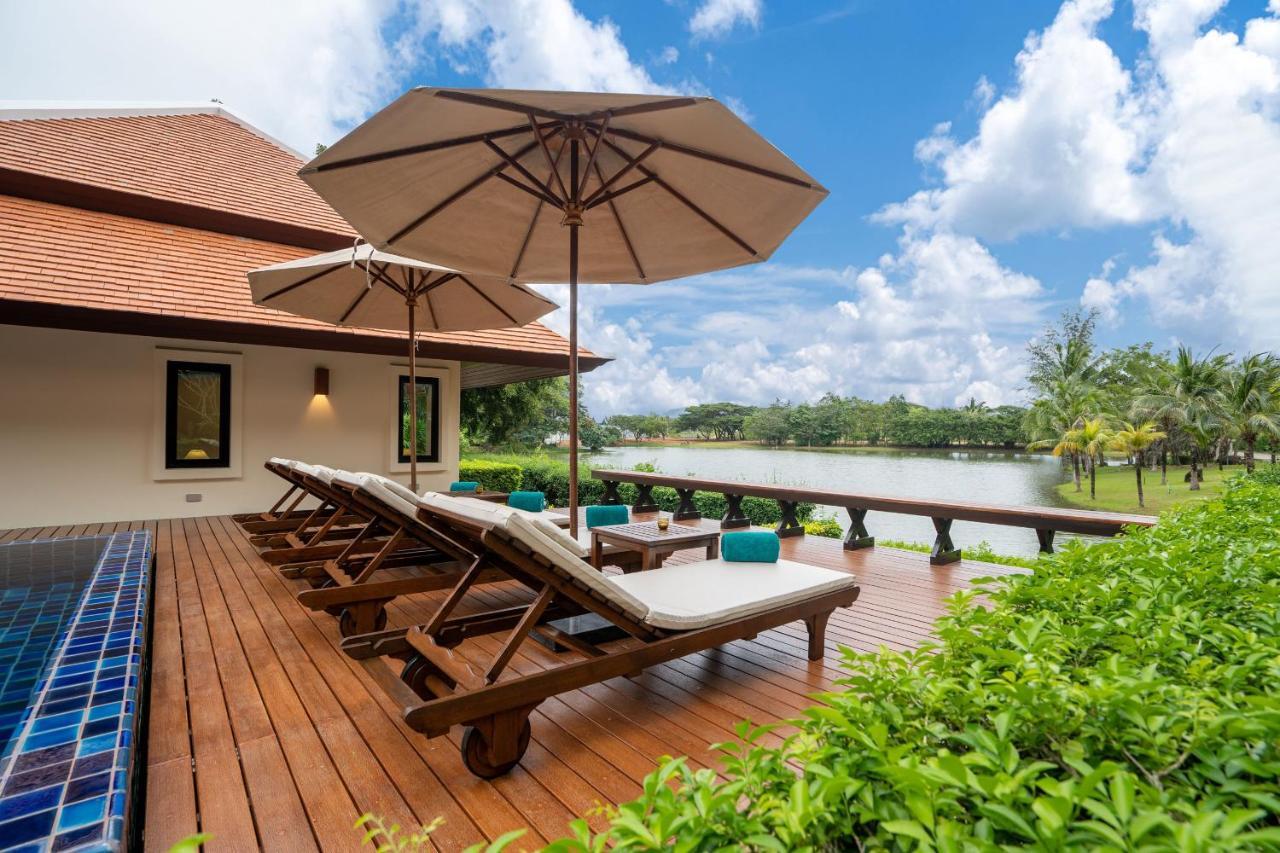 Nai Harn Baan-Bua Villas Bagian luar foto