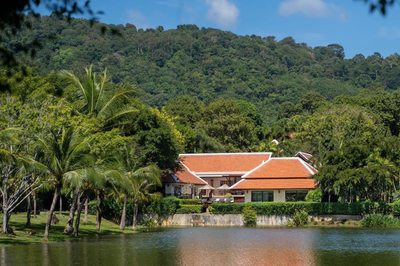 Nai Harn Baan-Bua Villas Bagian luar foto